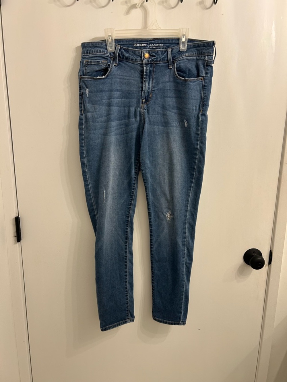 Old Navy Skinny Jeans in Faded Blue Wash
